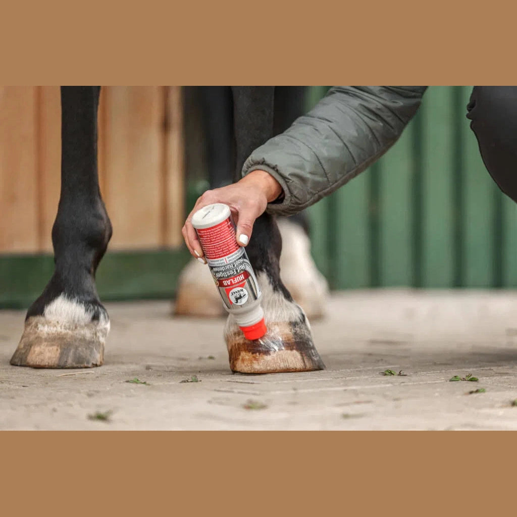 leovet Hufpflege HUFLAB Huf Festiger bei SP-Reitsport