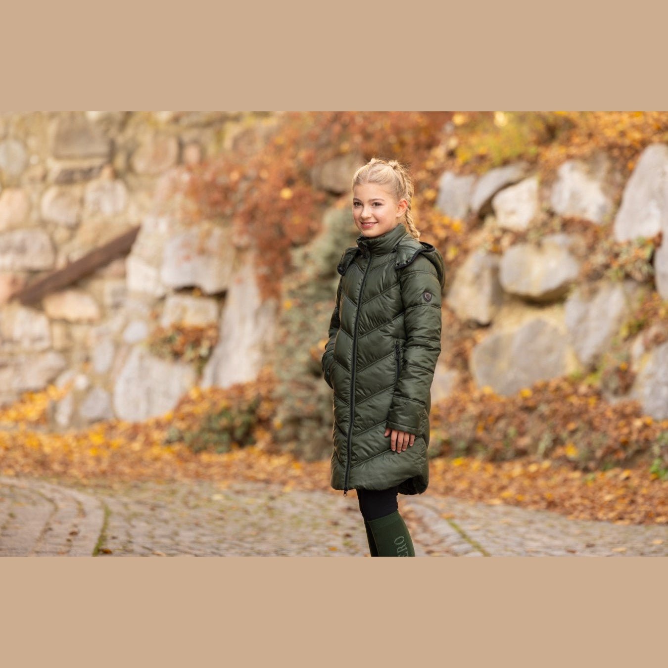 Kerbl Stepp-Mantel/ Kinder-Reitmantel COVALLIERO in schwarz oder olive 128-170 bei SP-Reitsport