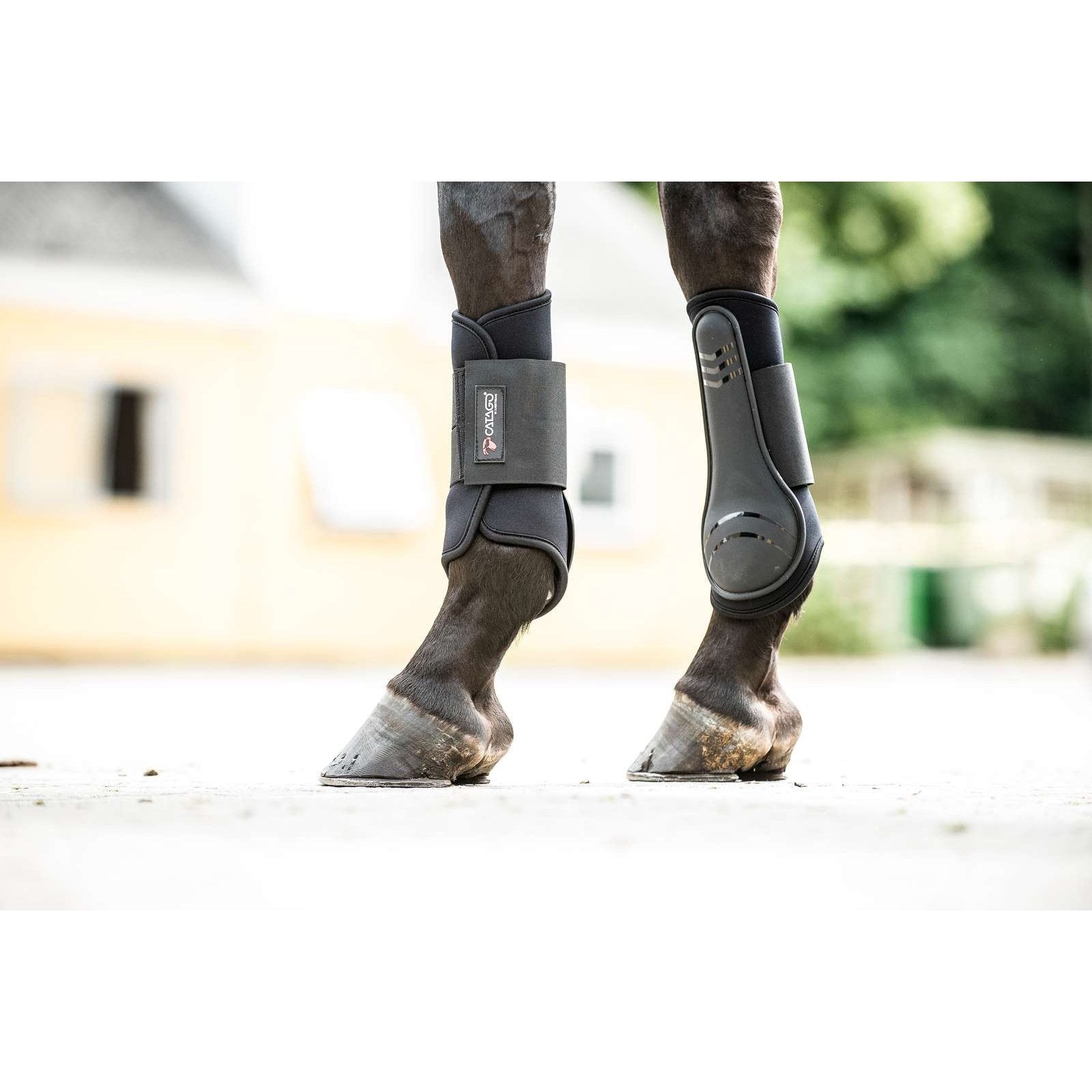CATAGO Neopren Arbeits-Gamaschen in schwarz & weiss Gr.: S,M,L,XL CATAGO bei SP-Reitsport