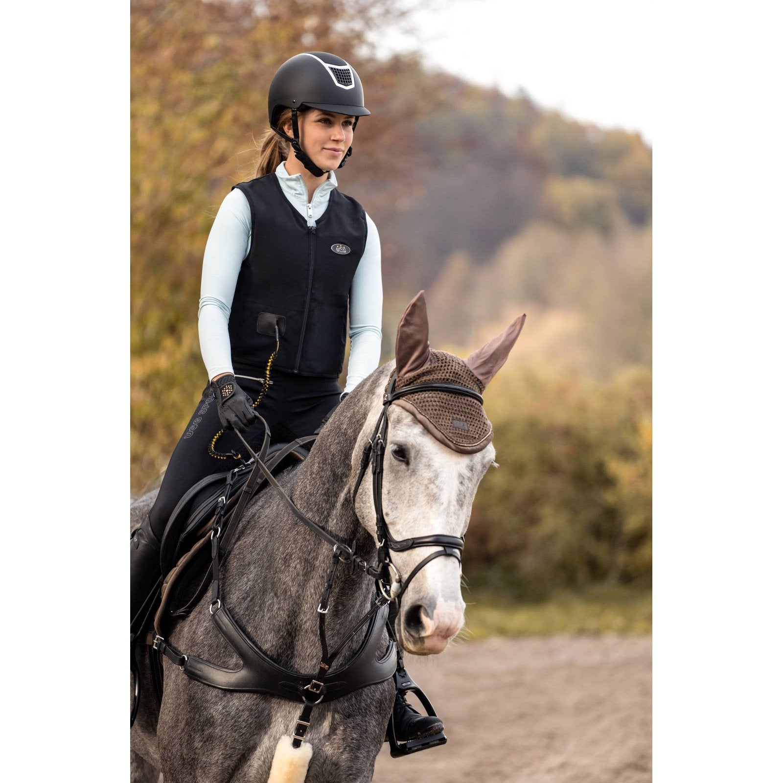 USG EquiAirbag® AIXPLORER Luft-Weste, moderne Airbag-Weste, atmungsaktiv und komfortabel, mit bewährtem EquiAirbag®-System, inkl. einer CO2-Kartusche und Werkzeug bei SP-Reitsport USG bei SP-Reitsport
