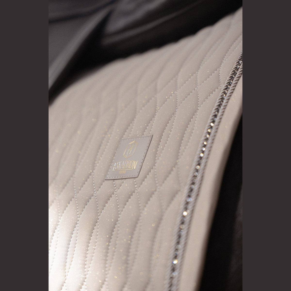 ESKADRON Heritage 2026/27 Schabracke Sparkle Crystal – Ash 040 sp-reitsport